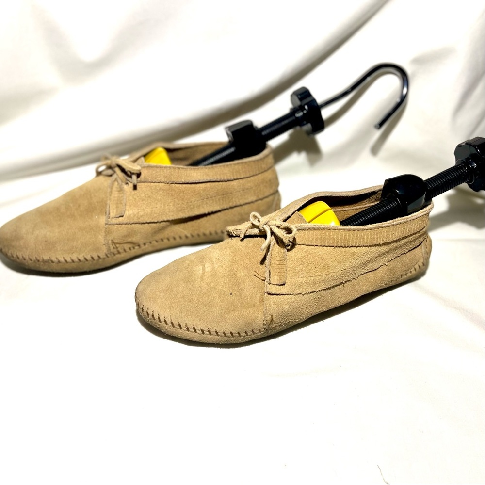 Mantock Minnetonka moccasins size 9